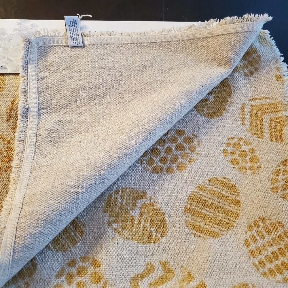 NWT Shabby Chic Set of 4 Placemats Natural Cotton Stamped Easter‎ Eggs Raw Edges